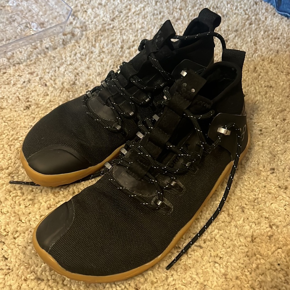 like new vivobarefoot magna trail